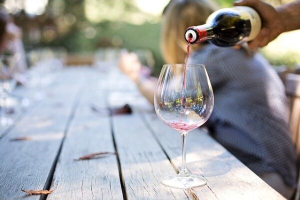 Vin til fest – hvad skal man vælge?